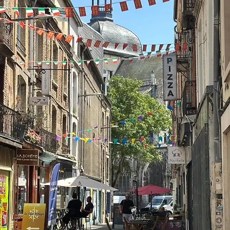 La Cour D Anvers Dieppe